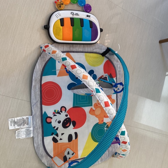 Baby Einstein 4-in-1 Kickin' Tunes Music, Language Play Gym and Piano Tummy Time - Picture 4 of 4